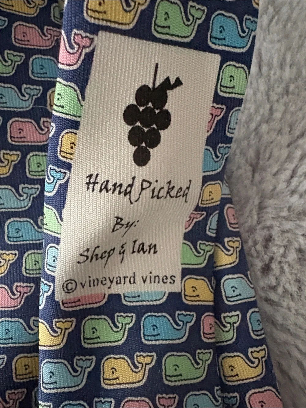 EUC Boy’s Vineyard Vines Tie with Pastel Whale Pattern 52”